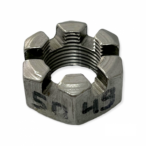 Гайка 50-3405049 цилиндра ГУРа 20*1,5 коронч.